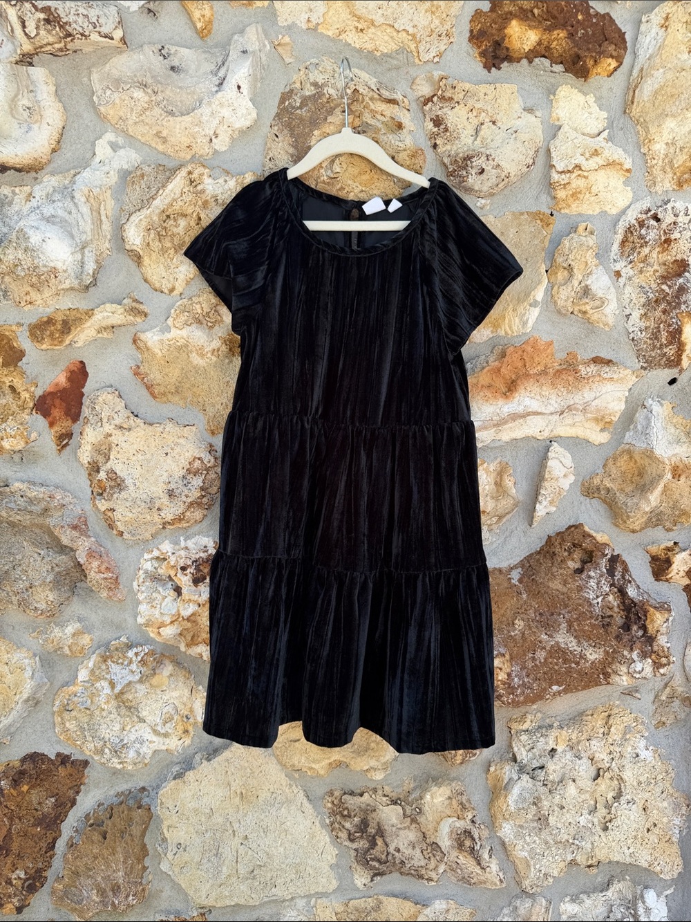 Gap kids dress velour Black tiered